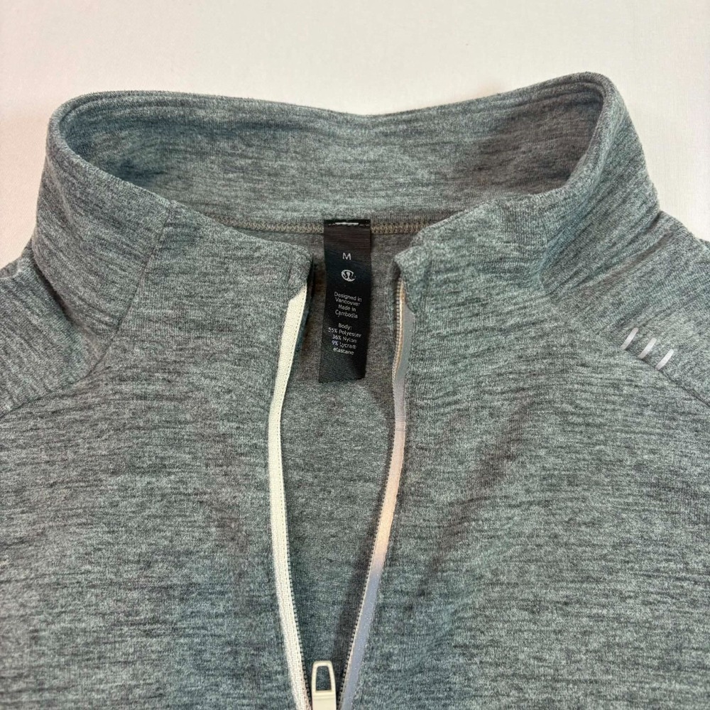 Lululemon Mens Surge Warm Half Zip Pullover Medium M Heather Grey Running Shirt
